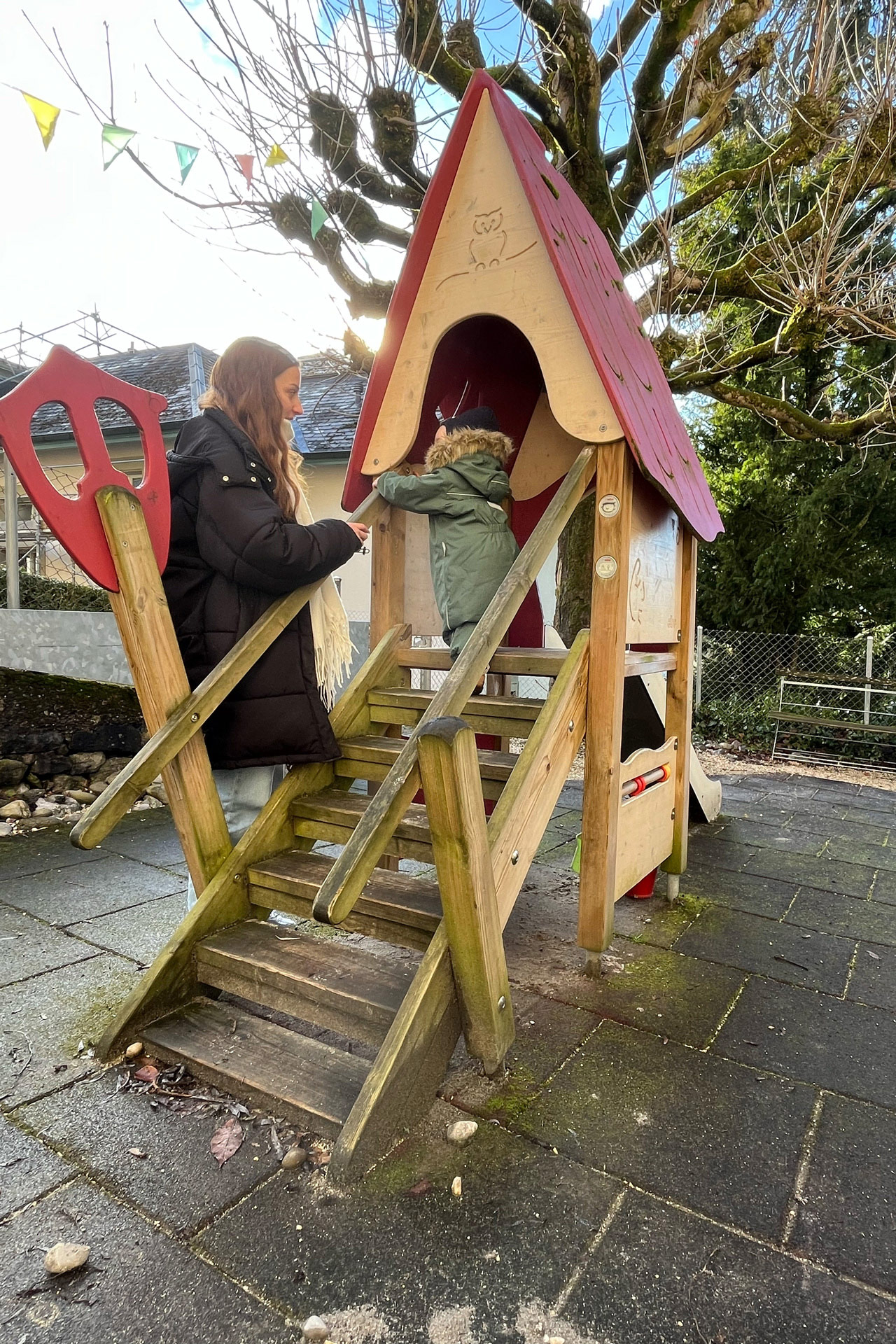 Kita kidsco Salem betreutes Spielen auf dem Spielplatz