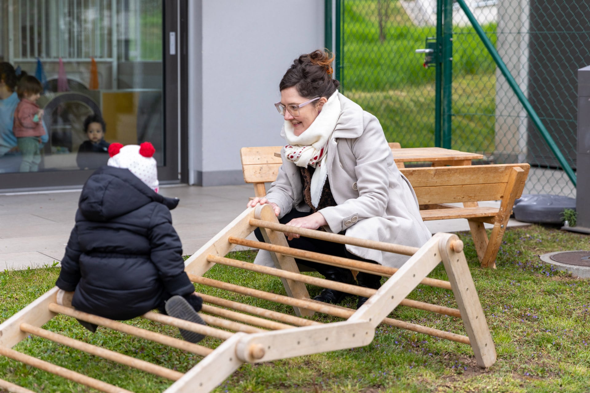 crèches kidsco Grandchamp a l'exterieur