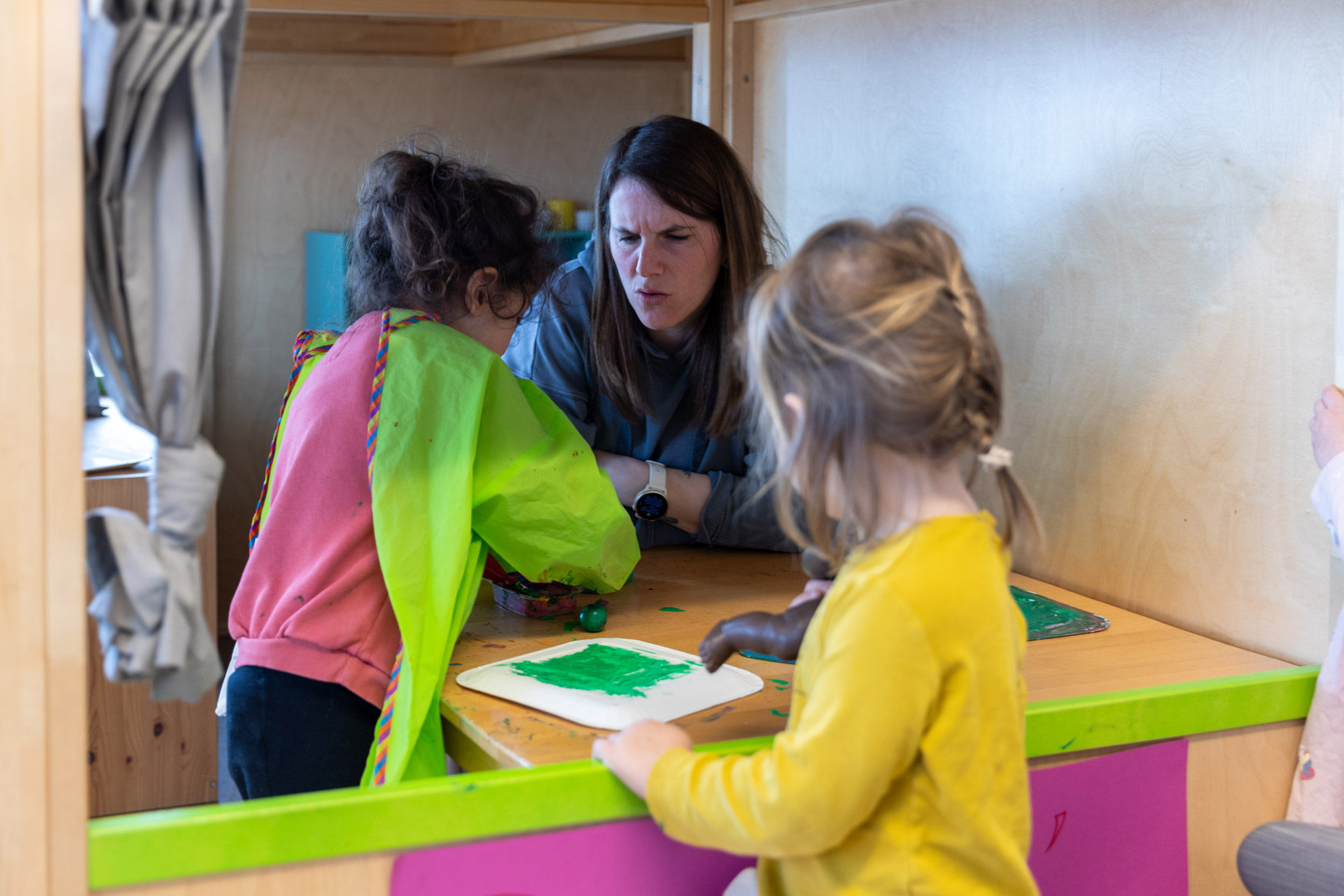 crèches kidsco la Source peinture guidee